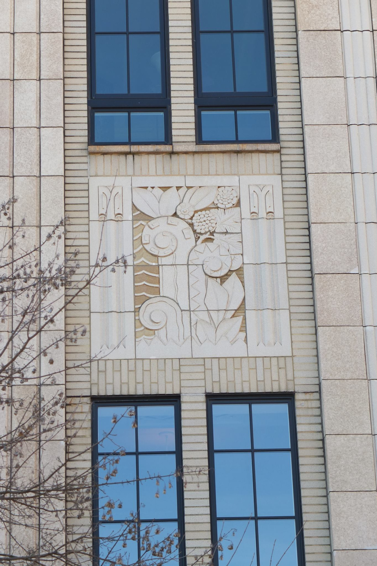 photo of the art nouveau Kress building in Durham NC